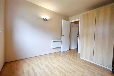 1 bedroom flat for sale, Rothschild Road, Chiswick