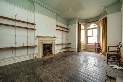 5 bedroom flat for sale, Brook Green, London W6