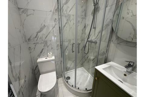 Studio to rent, Buchanan Gardens, Kensal Rise NW10