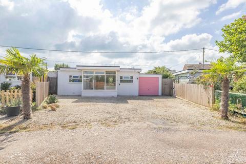 31 Links Crescent, St Marys Bay, Romney Marsh, TN29 0RS