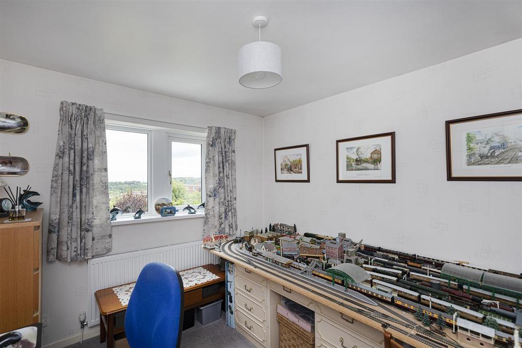 Bramleys Estate Agents - Highbury Court - Brighous