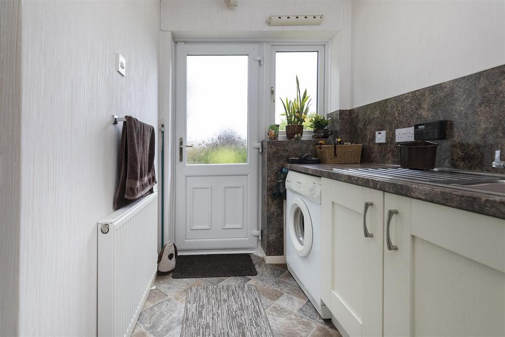 Bramleys Estate Agents - Highbury Court - Brighous