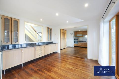 5 bedroom detached house to rent, Quickley Rise, Chorleywood, Rickmansworth, WD3