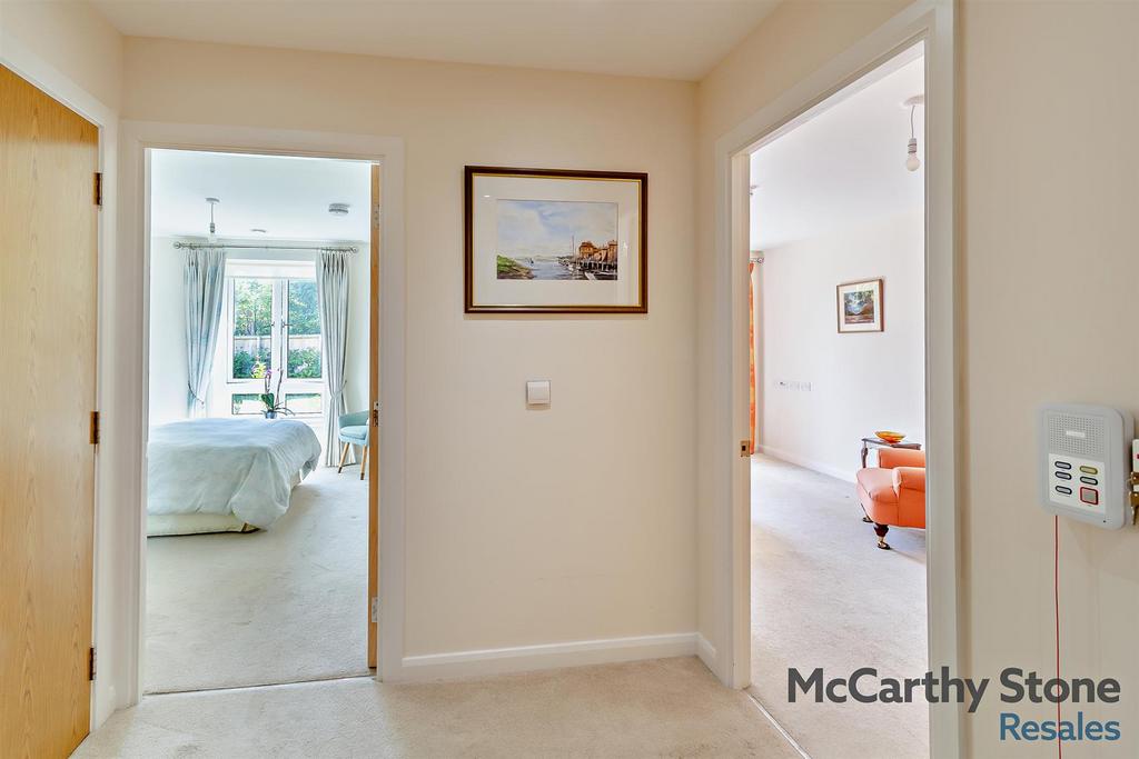 8656407-interior15-800.jpg