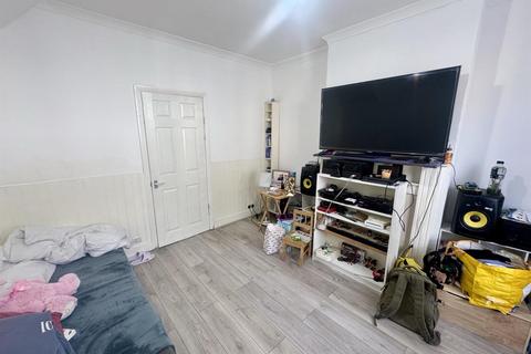 undefined, Sussex Road, South Croydon