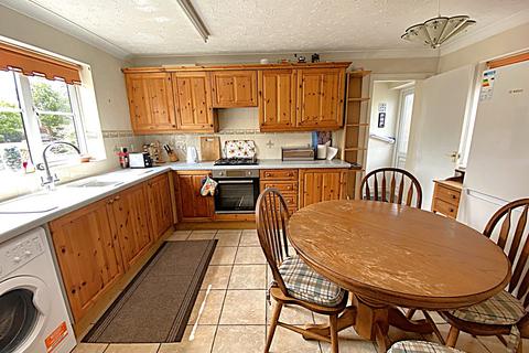 2 bedroom detached house for sale, The Paddocks, Holbeach