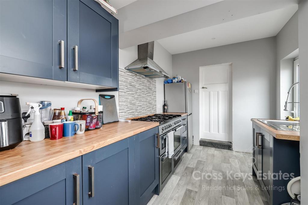 Fitted Kitchen