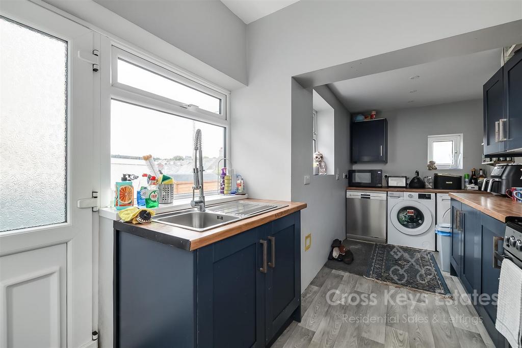 Fitted Kitchen