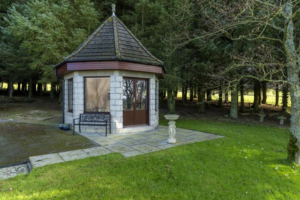 Summer House