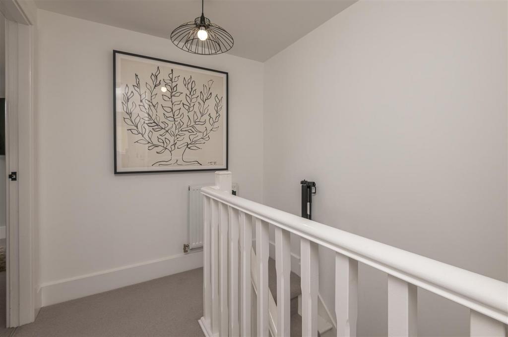 77 - 6 North Light Place BD22 8 FD.jpg