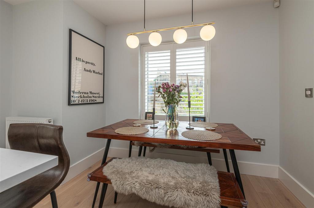 33 - 6 North Light Place BD22 8 FD.jpg