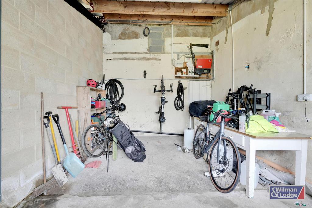 Five Bed Barn Conversion for sale in Cowling (36).