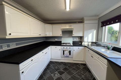 3 bedroom bungalow for sale, Orchard Park, Amlwch, Anglesey, LL68