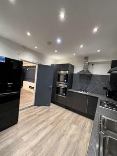 1 bedroom terraced house to rent, Brynmill Avenue, Brynmill, Swansea