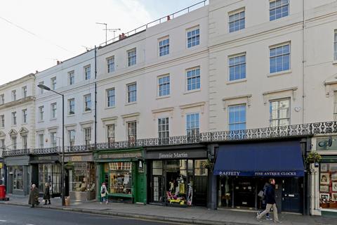 Retail property (high street) to rent, 77 Kensington Church St London W8 4BG