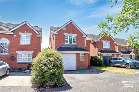 10 Alexander Close, Lichfield, WS13 8SH