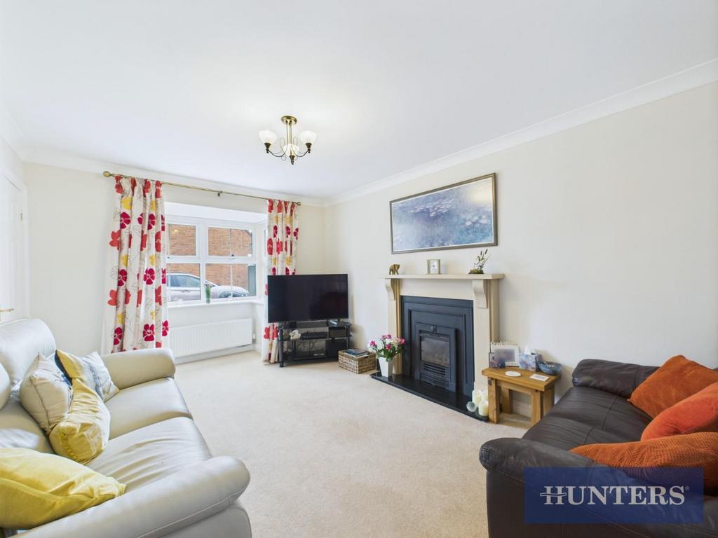 CAM05333 G0-PR0180-STILL009.jpg