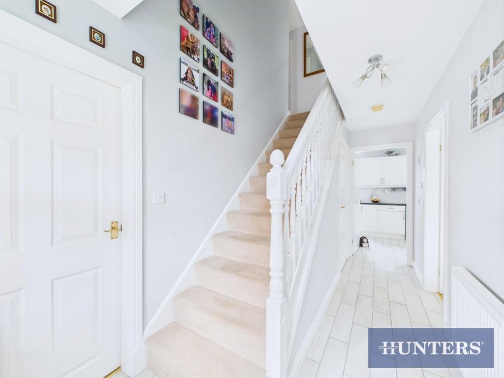 CAM05333 G0-PR0180-STILL011.jpg