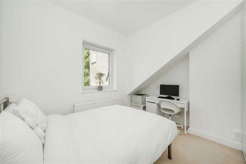 2 bedroom flat for sale, Chichele Road, London NW2