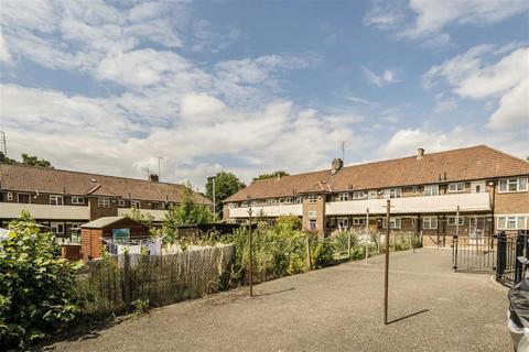 2 bedroom flat for sale, Besant Road, London NW2