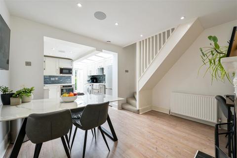 19 Providence Place, Epsom, KT17 4BB