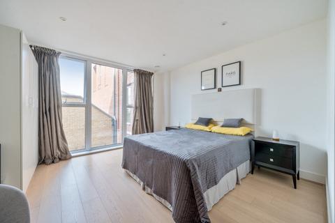 2 bedroom flat for sale, King Street, London, W6