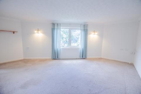 1 bedroom flat for sale, 10 Burnards Court, Berrycoombe Road, Bodmin, PL31