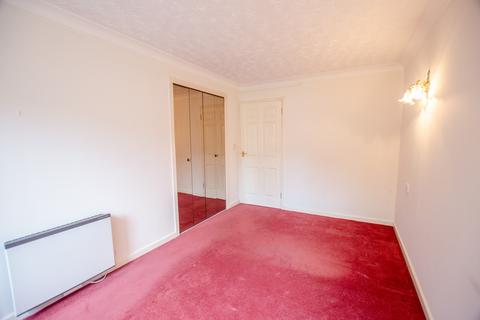 1 bedroom flat for sale, 10 Burnards Court, Berrycoombe Road, Bodmin, PL31