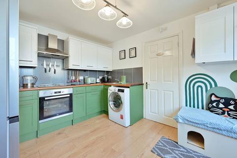 undefined, Harwoods Road, Watford, WD18