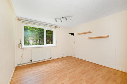 24/1 Firrhill Drive, Edinburgh, EH13 9ET