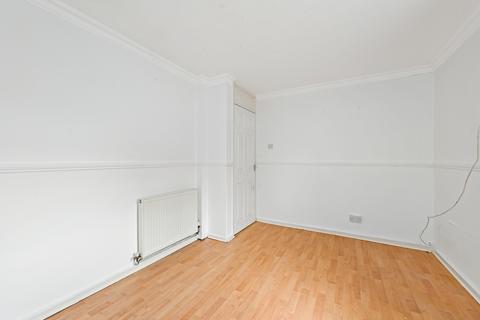 24/1 Firrhill Drive, Edinburgh, EH13 9ET