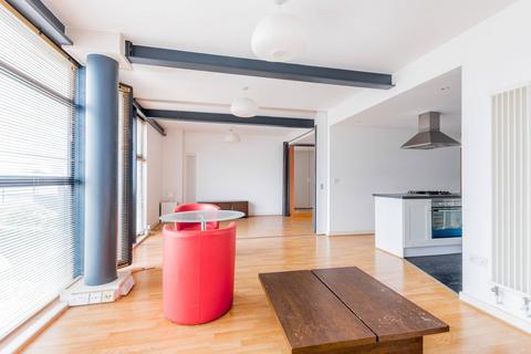 2 bedroom flat for sale, Hallings Wharf Studios, Stratford, London, E15