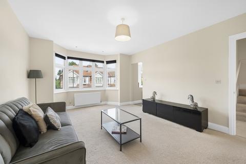 undefined, Meadway, Raynes Park SW20