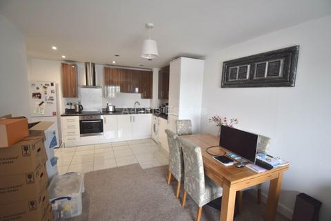 2 bedroom flat for sale, Basing House, Reading