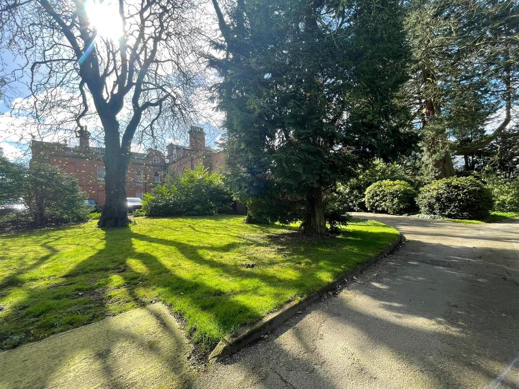 Hall Grounds