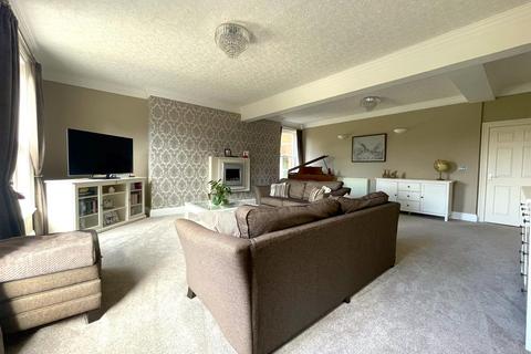 undefined, Redwood Drive, Brandesburton, Driffield
