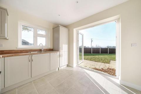2 bedroom detached bungalow to rent, The Birches,  Leominster,  HR6