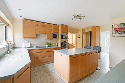 4 Beech Drive, Thurlaston, Rugby, CV23 9JT