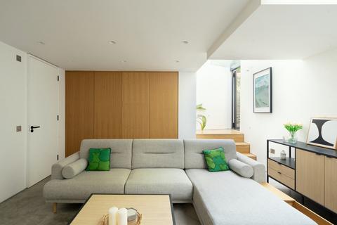 undefined, Slice House, London SW16