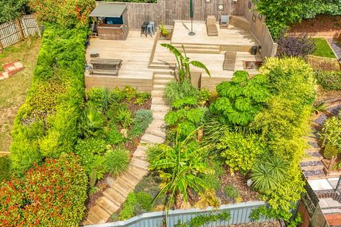 25 Barn Owl Close, Torquay, TQ2 7TN