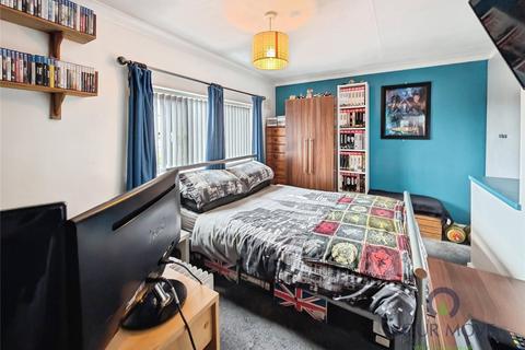 3 Calvary Crescent, Stoke-on-trent, ST2 0AQ