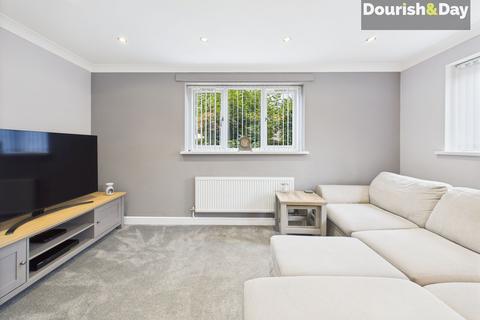 19 Beverley Close, Penkridge, Stafford, ST19 5SS