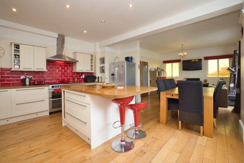 4 bedroom detached house for sale, Percy Avenue, Broadstairs, Kent, CT10