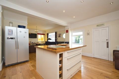 4 bedroom detached house for sale, Percy Avenue, Broadstairs, Kent, CT10
