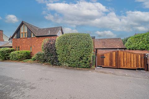 undefined, Balsall Street, Balsall Common, CV7