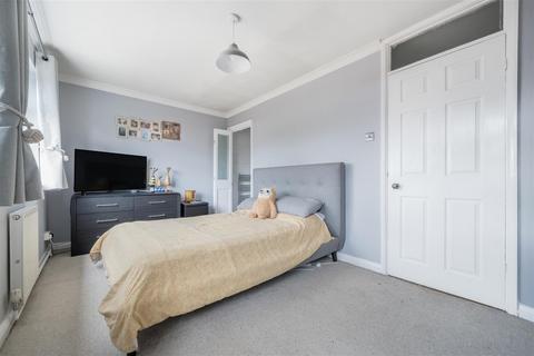 3 bedroom end of terrace house for sale, Plumpton Walk, Maidstone