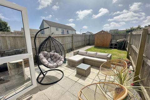6 Carvinack Meadows, Shortlanesend, Truro, TR4 9FJ