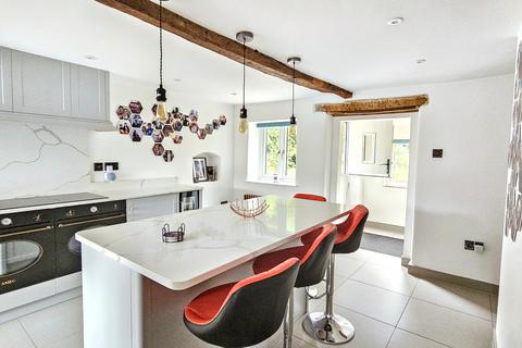 undefined, Wall Bank, Wall-under-Heywood SY6