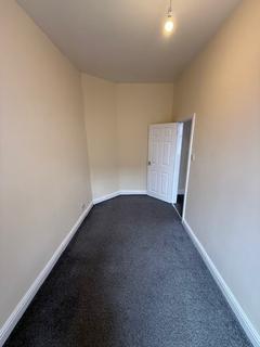 2 bedroom flat to rent, Chandos Street, Gateshead NE8
