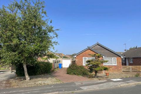 undefined, Cedar Grove, Filey